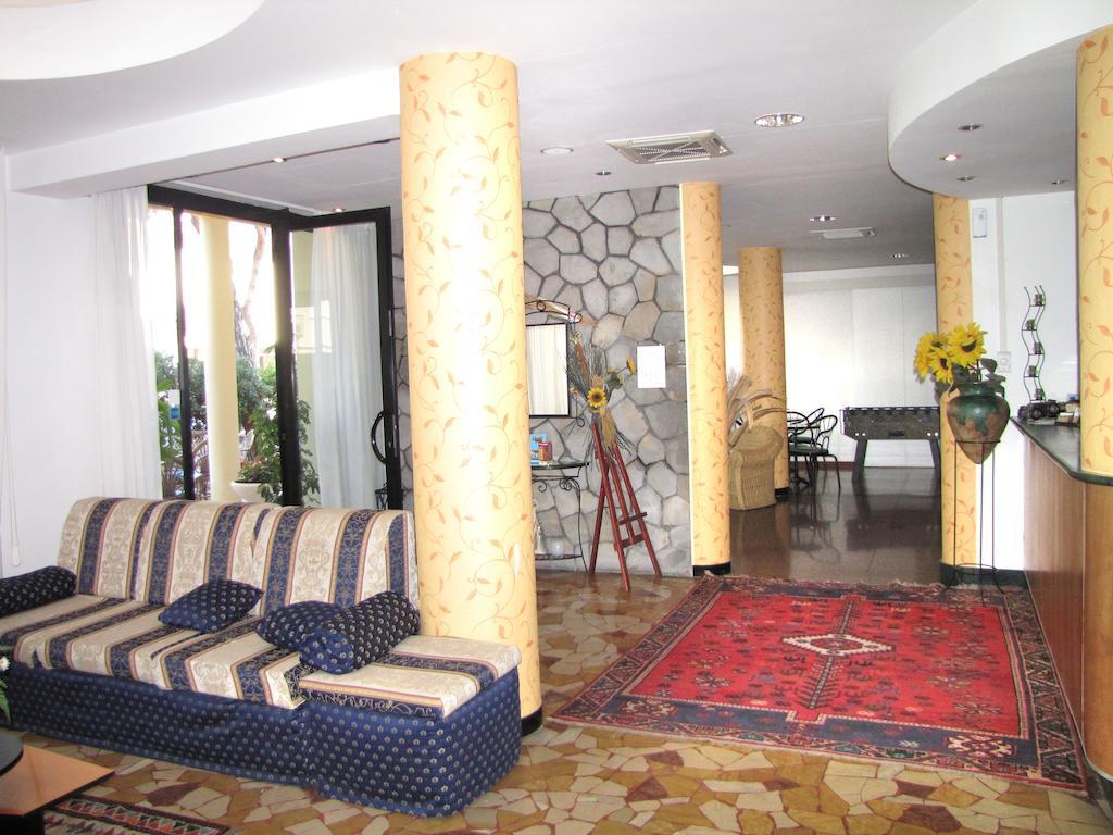 Hotel New Primula Rimini Kültér fotó